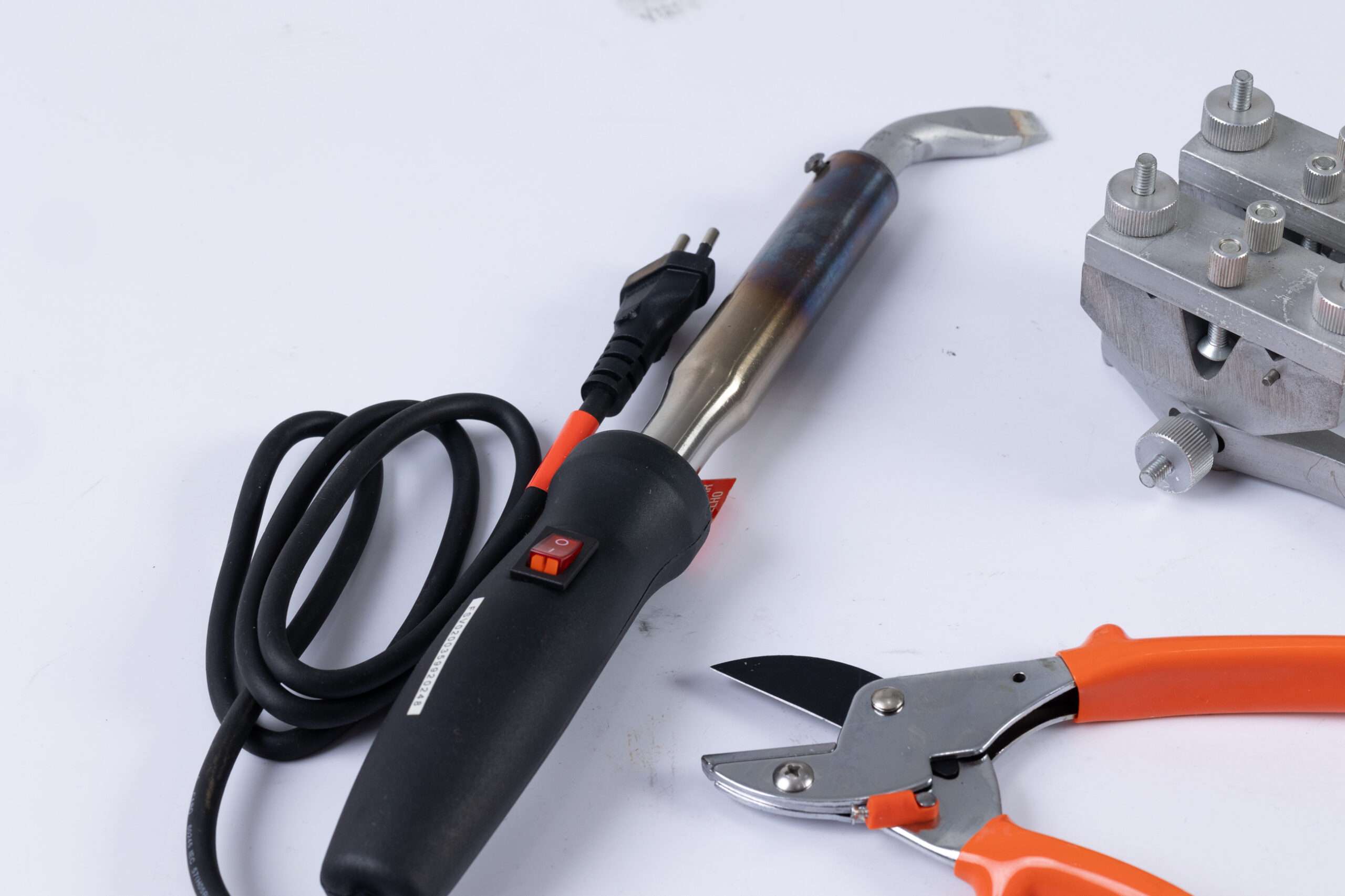 EQUIPAMENTO PARA CORREIAS SOLDAVEIS